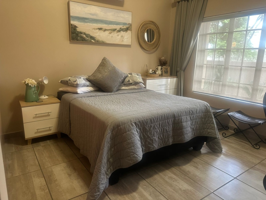 2 Bedroom Property for Sale in Waterval East North West